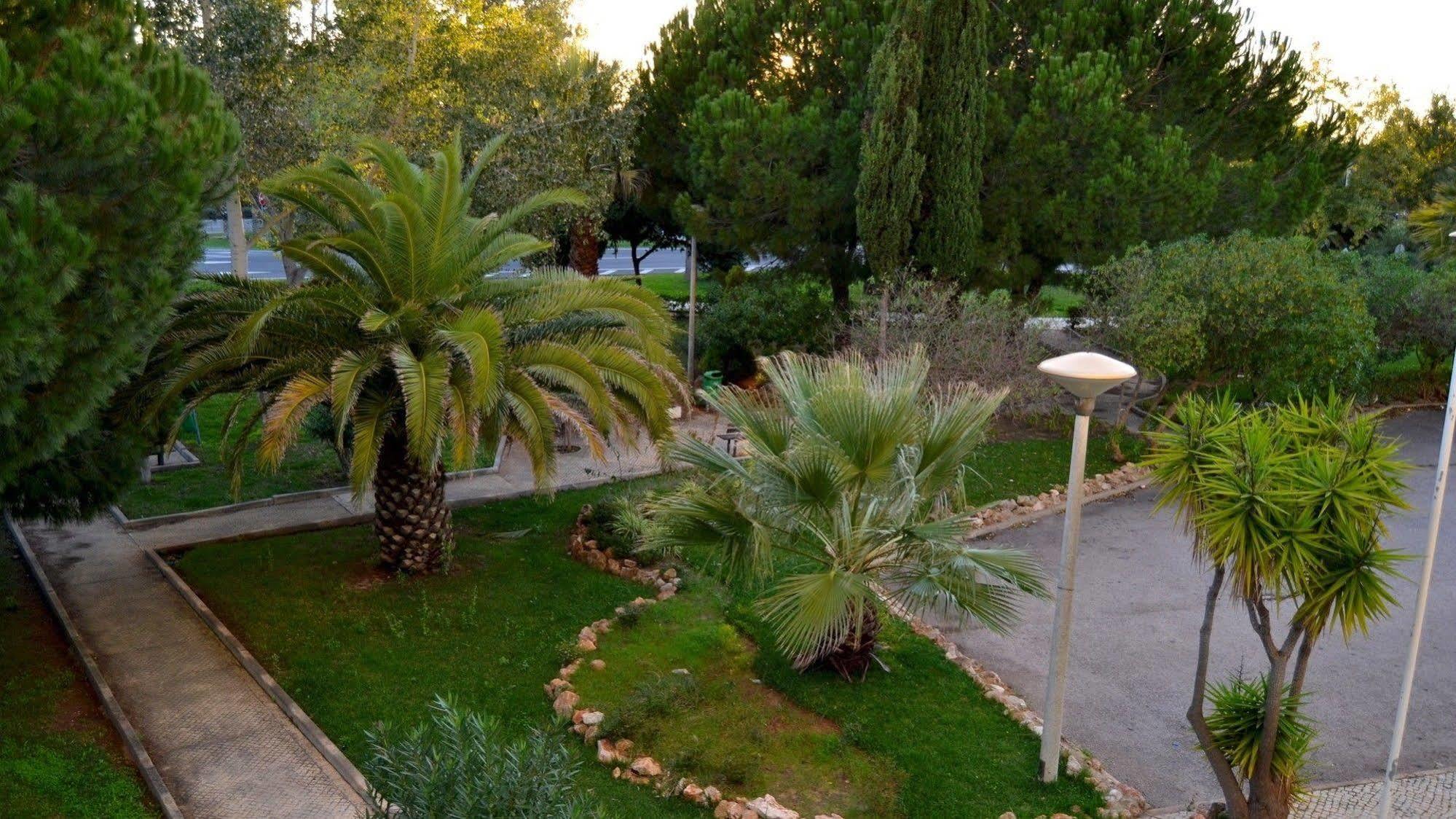 Parque Das Amendoeiras Виламура Екстериор снимка